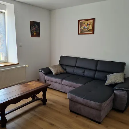 Nyaraló Chaleureux Sur Ferme En Activite Pres De Nancy, Ideal Balades Et Proche Commerces - Fr-1-584-181