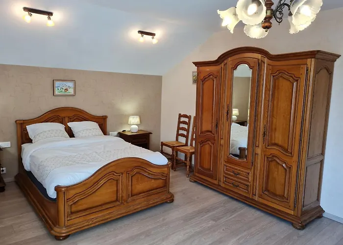 Chaleureux Sur Ferme En Activité Près De Nancy, Idéal Balades Et Proche Commerces - Fr-1-584-181 Hébergement de vacances