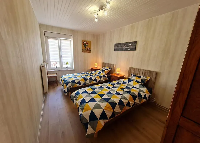 Chaleureux Sur Ferme En Activité Près De Nancy, Idéal Balades Et Proche Commerces - Fr-1-584-181 Franconville (Meurthe-et-Moselle)